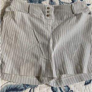 Size 12 comfy stretchy shorts. White and blue stripe.